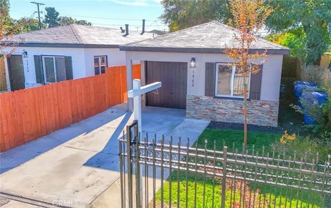 Photo of 1962 E 114th Street, Los Angeles, CA 90059 (MLS # DW26002743)