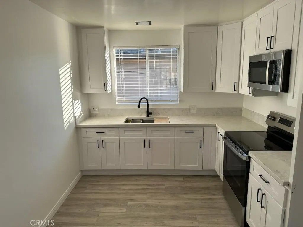Photo of 527 Cedar Avenue #2C, Long Beach, CA 90802 (MLS # IV25267543)
