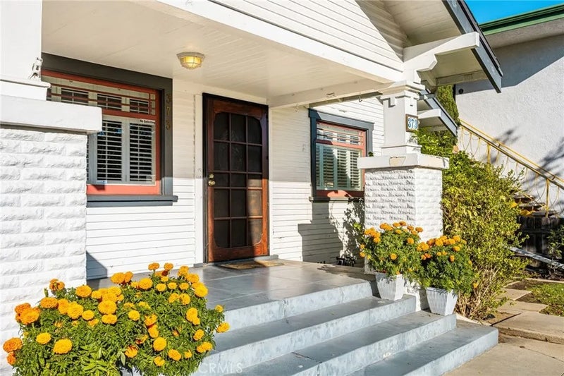 373 Gladys Avenue