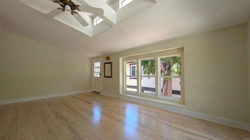 5447 Don Luis Drive