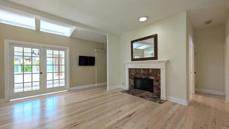 5447 Don Luis Drive