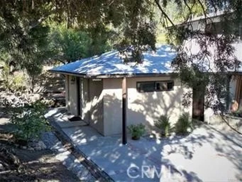 Photo of 7102 Scarborough Peak Drive, West Hills, CA 91307 (MLS # SR25268052)