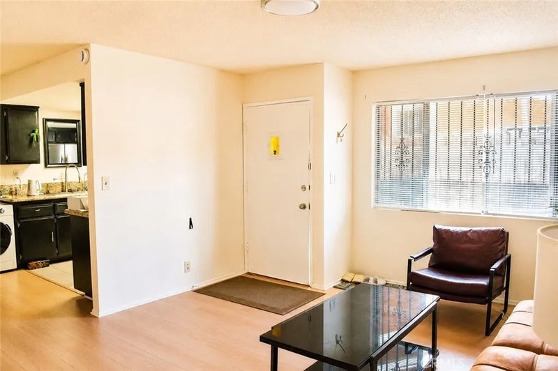 1524 Acacia Street Unit 3 Street