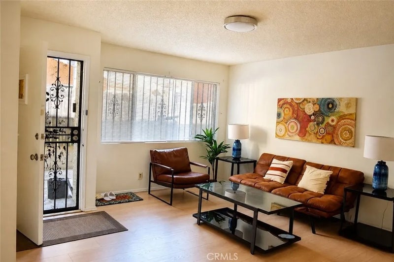 1524 Acacia Street Unit 3 Street