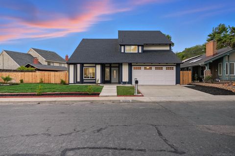 Tiny photo for 9562 Benavente St, San Diego, CA 92129 (MLS # 250043432)