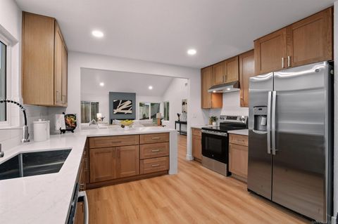 Tiny photo for 9562 Benavente St, San Diego, CA 92129 (MLS # 250043432)