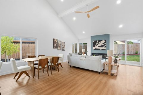 Tiny photo for 9562 Benavente St, San Diego, CA 92129 (MLS # 250043432)