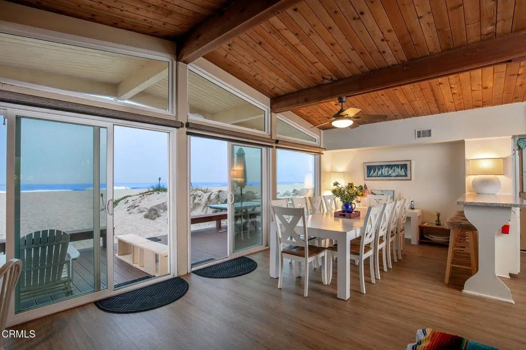 Photo of 1235 Capri Way, Oxnard, CA 93035 (MLS # V1-33187)