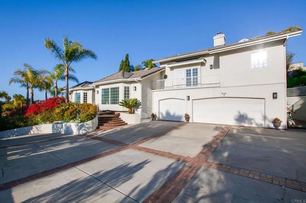 Photo of 1248 Via Christina, Vista, CA 92084 (MLS # NDP2510575)