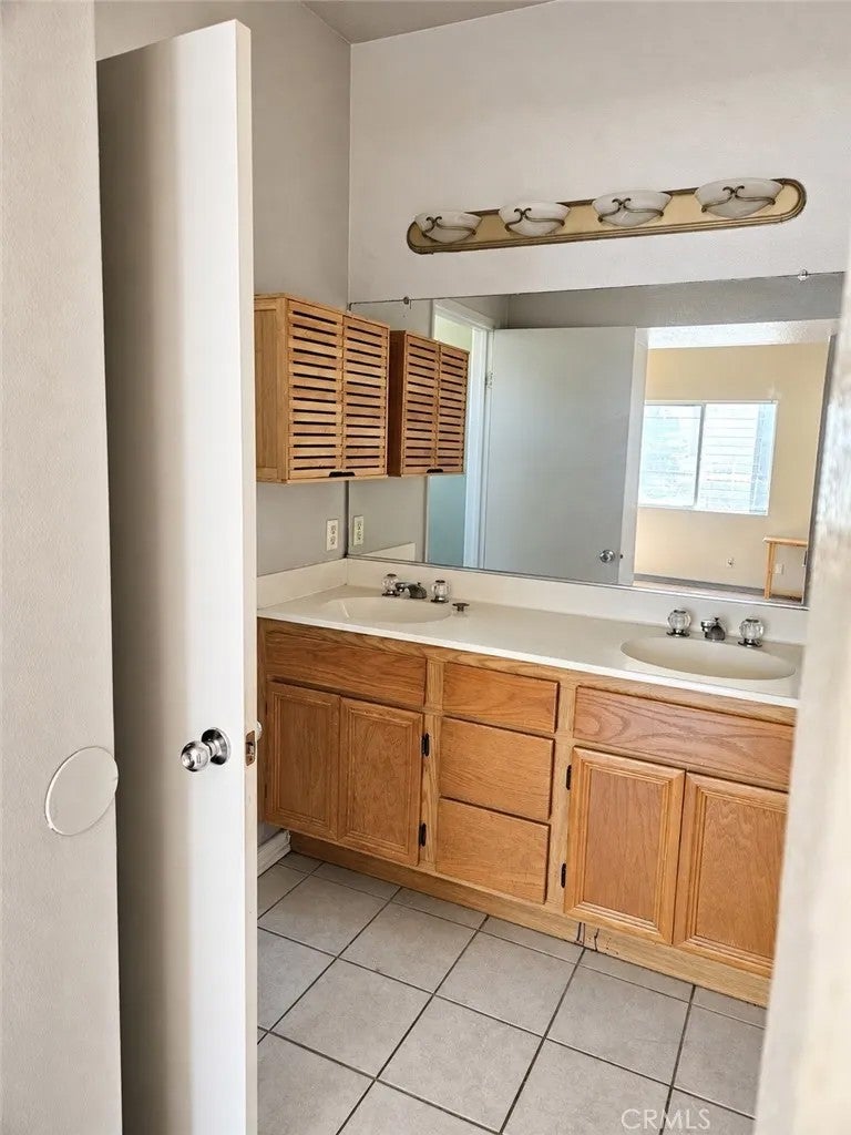 3593 Cougar Canyon
