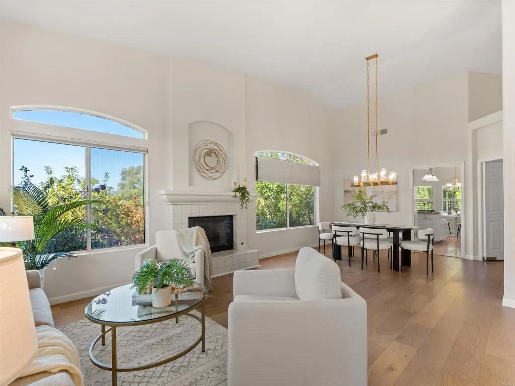 1978 Sorrentino Drive