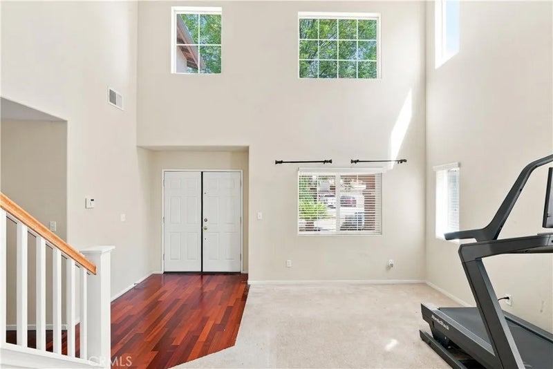 10619 Grand Prairie Dr