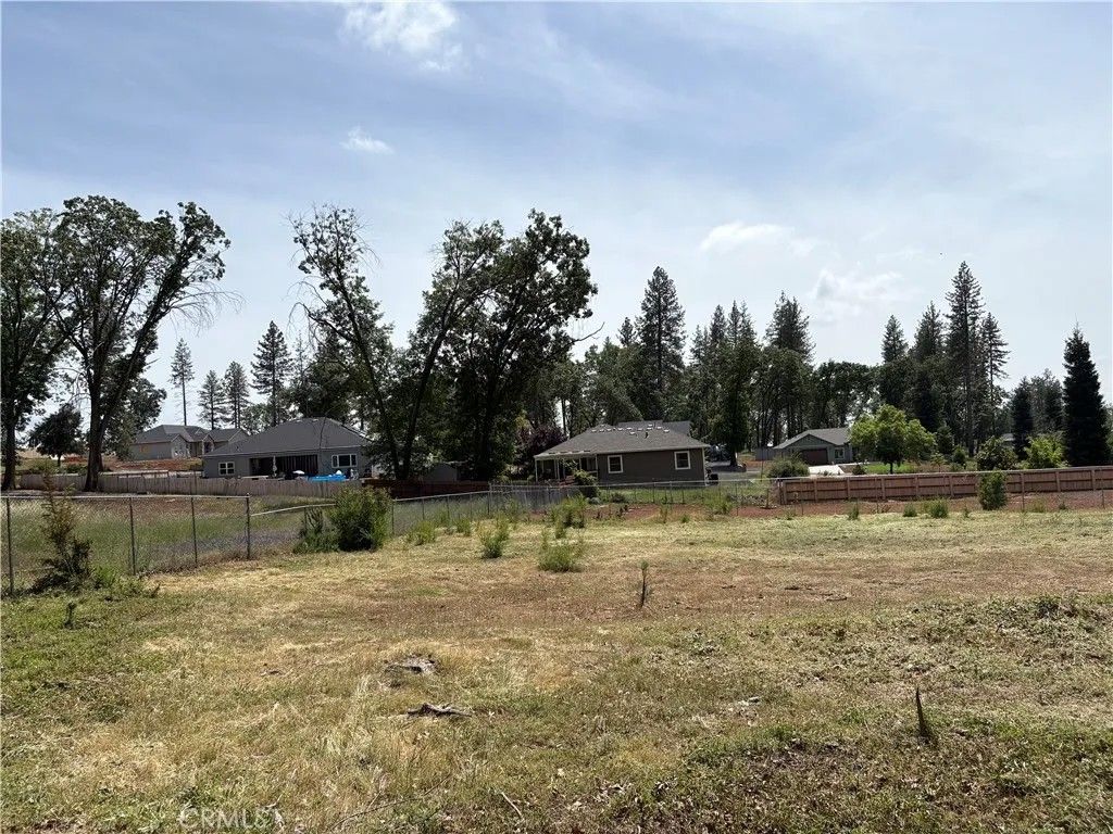 Photo of 5817 Crestview, Paradise, CA 95969 (MLS # SN26089968)