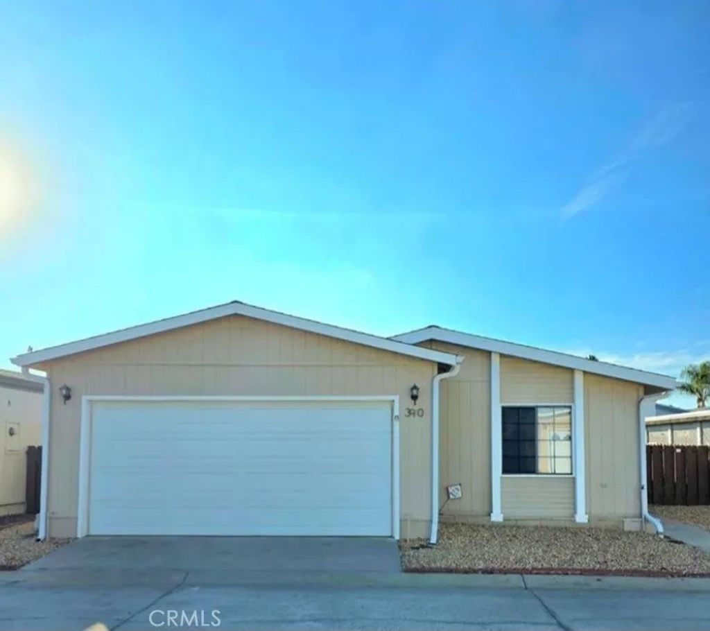 Photo of 27250 Murrieta Rd #390, Menifee, CA 92586 (MLS # HD25275645)