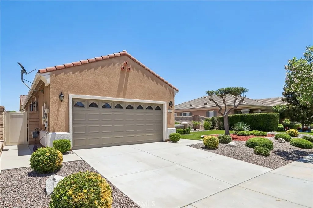 1624 Camino Cresta