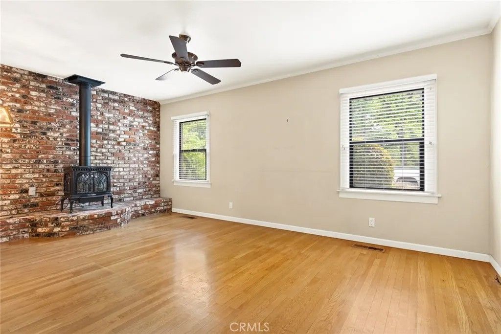 Photo of 782 E 8th St, Chico, CA 95928 (MLS # SN26070387)