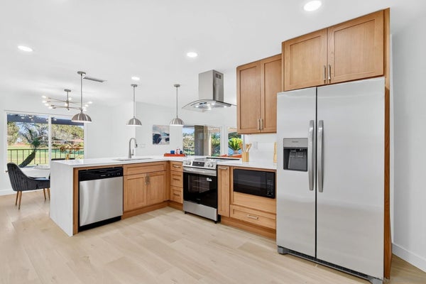 12843 CAMINO RAMILLETTE, SAN DIEGO, CA 92128 - Image fca82d68cc5d3f8ed4cfee94ca7b74f6/2020100618