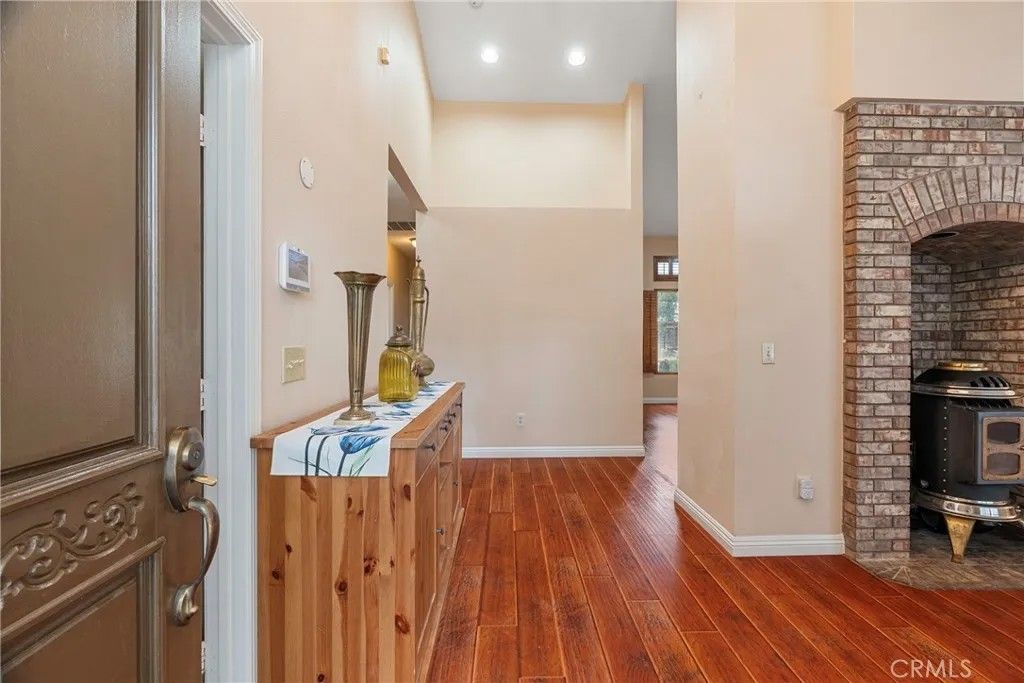 Photo of 8711 Dalby Court, Bakersfield, CA 93313 (MLS # OC26012092)