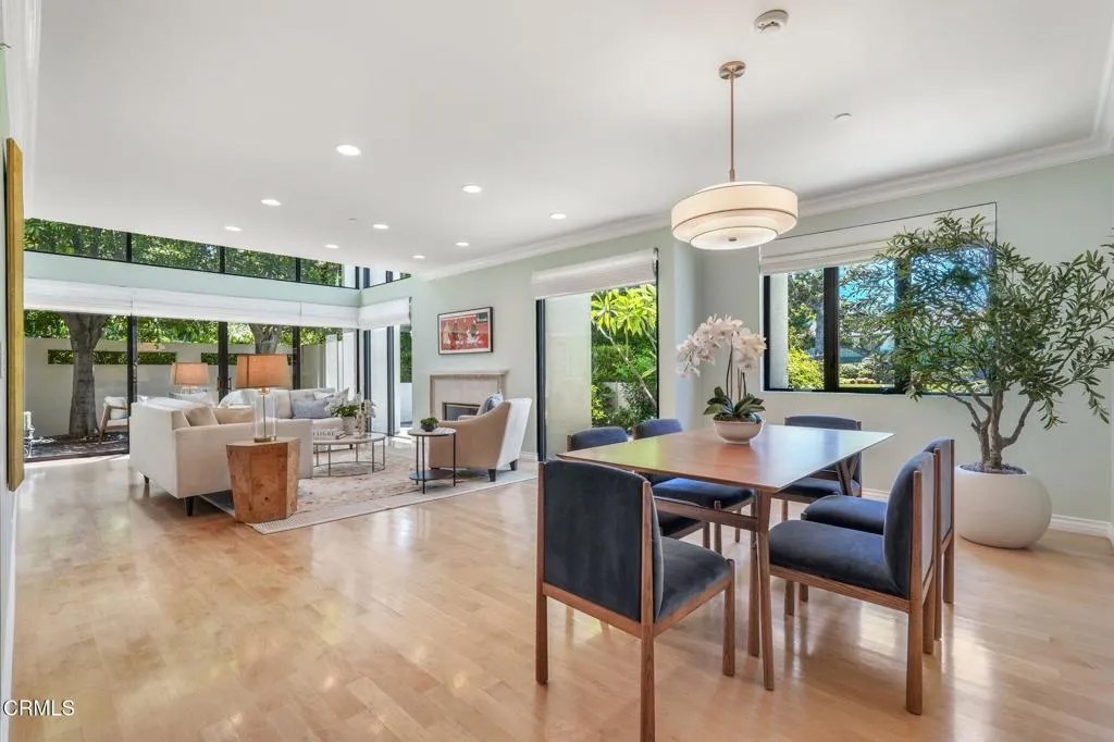 300 S Orange Grove Boulevard 5