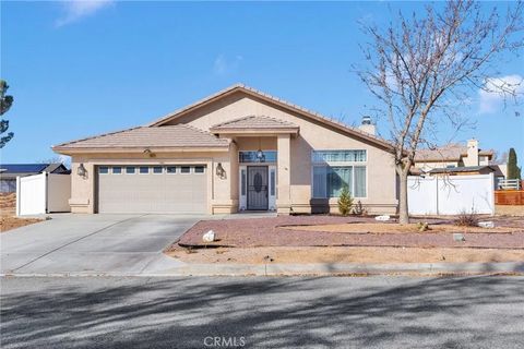 Photo of 26822 Corona Drive, Helendale, CA 92342 (MLS # CV25273237)