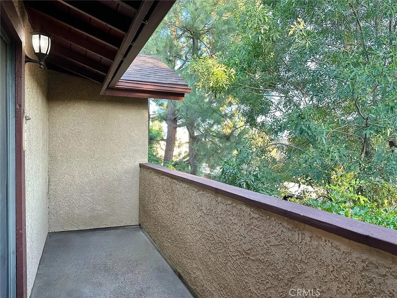 10220 De Soto Avenue 6
