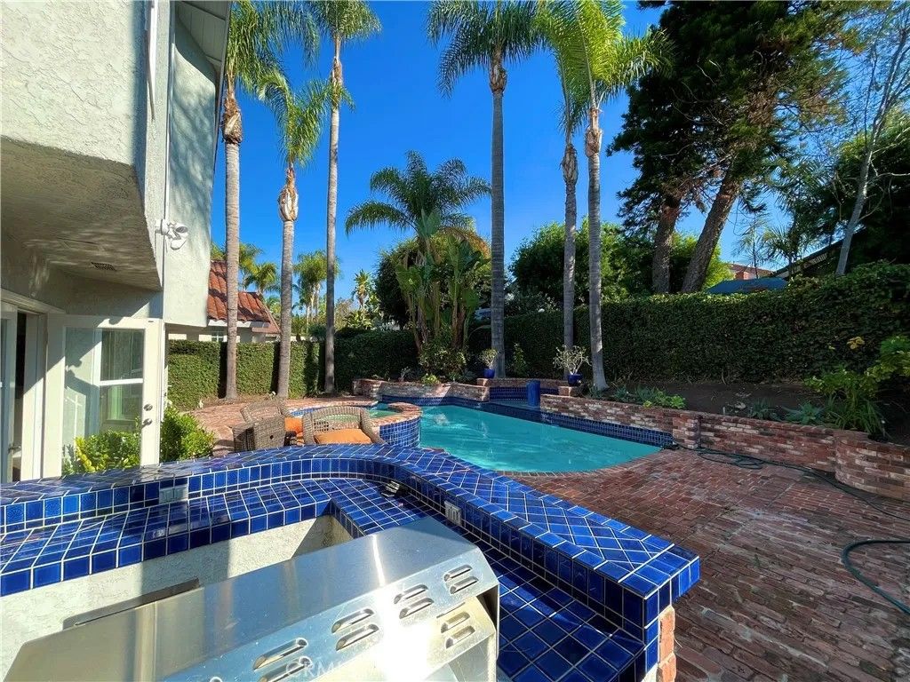 Photo of 10 Ramada, Irvine, CA 92620 (MLS # OC26071205)