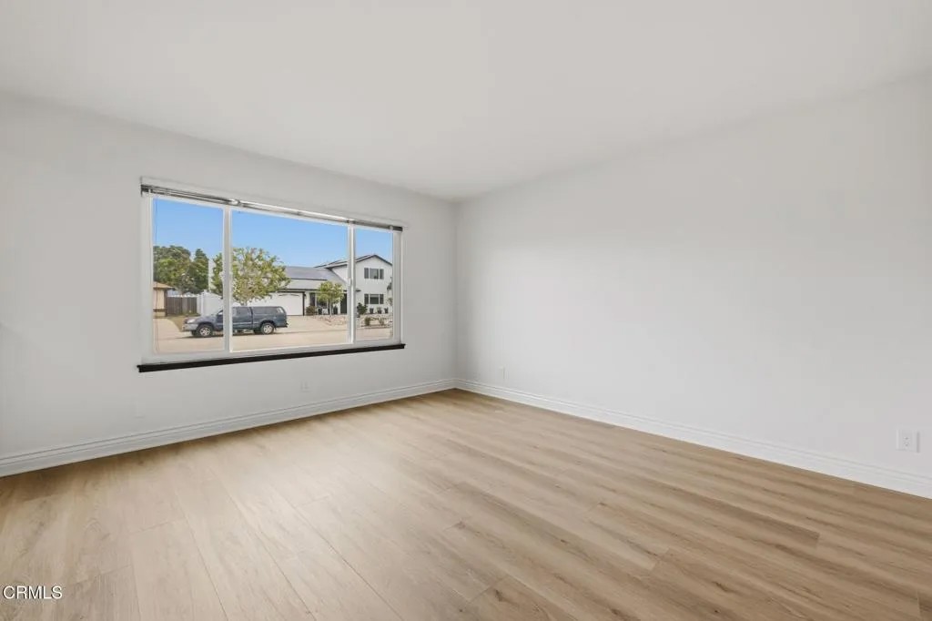 3450 Pier Walk