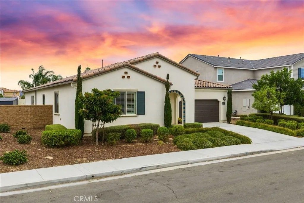 Photo of 34565 Bright Pine, Murrieta, CA 92563 (MLS # SW25209605)