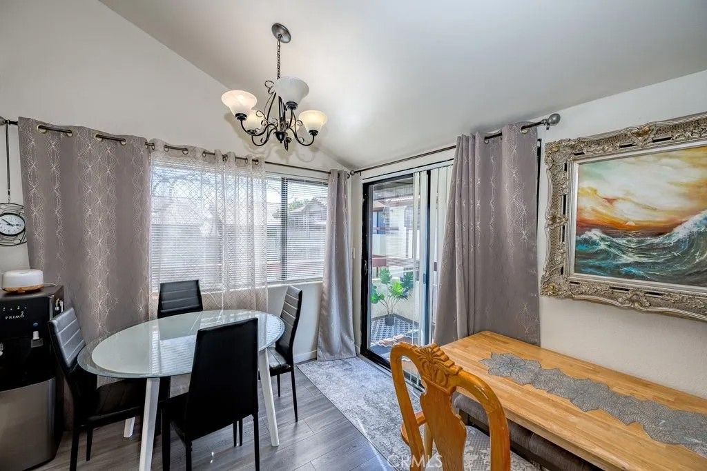 Photo of 27919 Sarabande Ln #422, Canyon Country, CA 91387 (MLS # SR26093483)
