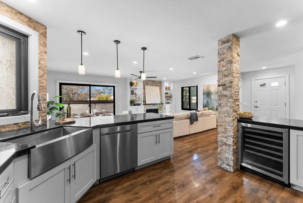 Photo of 2264 Caminito Pajarito #141, San Diego, CA 92107 (MLS # 250045858)