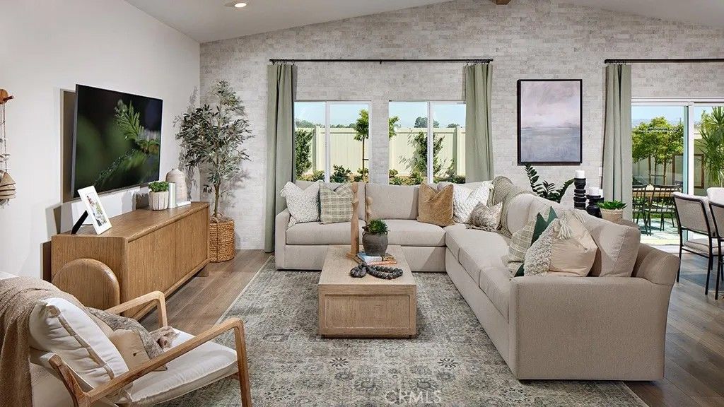 Photo of 484 Ivy Crest Drive, San Jacinto, CA 92582 (MLS # SW25203635)