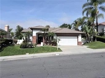 Photo of 7 Alonda, Lake Forest, CA 92610 (MLS # OC26207774)