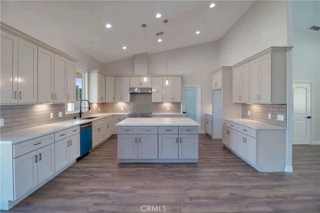 Photo of 14785 Tiger Tail Road, Apple Valley, CA 92307 (MLS # IG26005460)