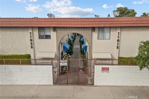 Photo of 11025 Kittridge #134, North Hollywood, CA 91606 (MLS # SR26033400)
