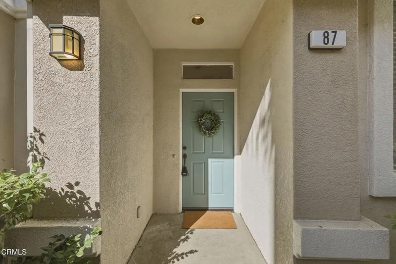 87 W Shoshone Street
