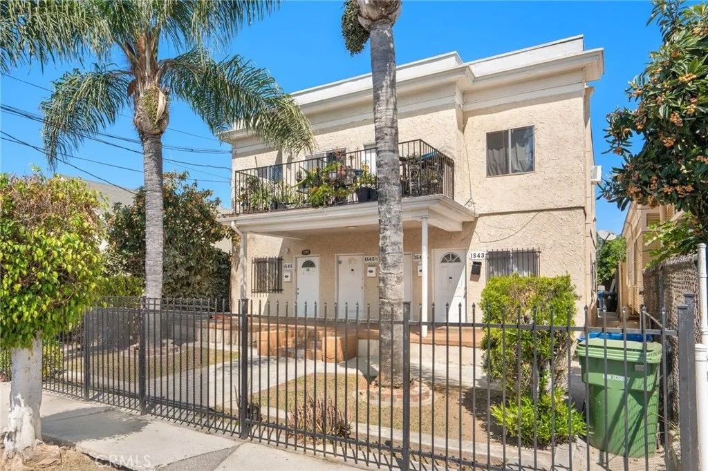 Photo of 1543 W 22nd Place, Los Angeles, CA 90007 (MLS # PW26081006)