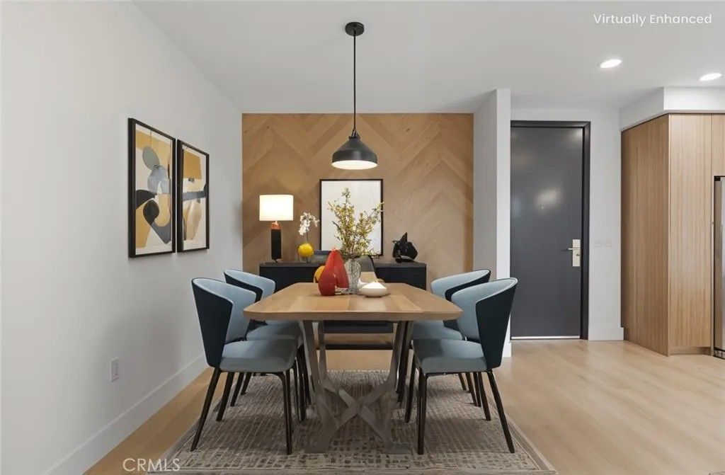 Photo of 12078 Guerin Street #303, Studio City, CA 91604 (MLS # SR25269571)