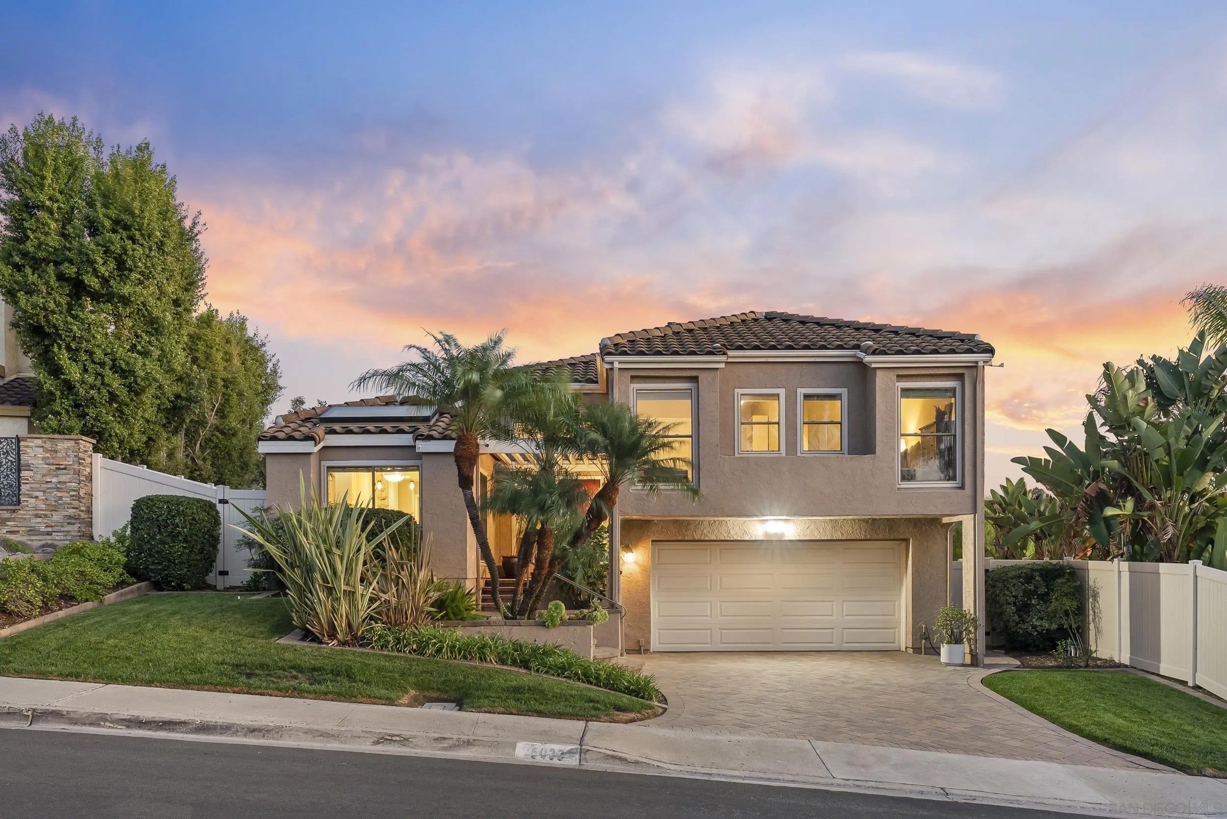5033 Montessa St