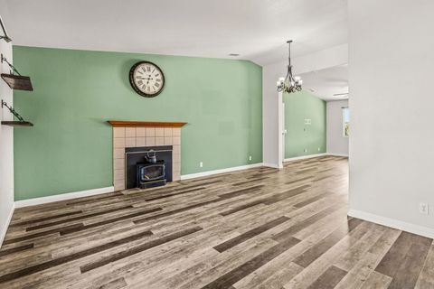 Tiny photo for 16579 Daza Dr, Ramona, CA 92065 (MLS # 250045702)