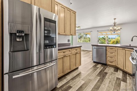 Tiny photo for 16579 Daza Dr, Ramona, CA 92065 (MLS # 250045702)