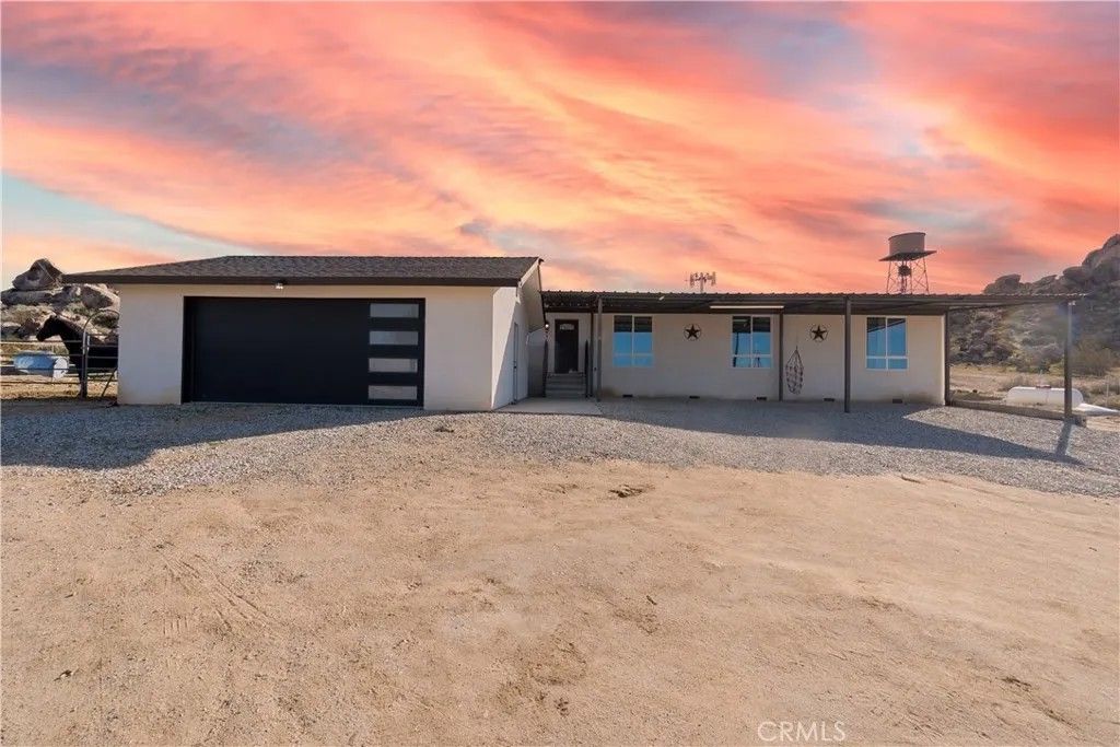 Photo of 40004 171st St, Palmdale, CA 93591 (MLS # CV26031855)