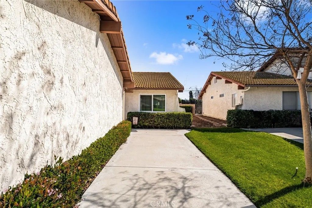 Photo of 11494 Los Molinos Way, Riverside, CA 92505 (MLS # SW26056516)