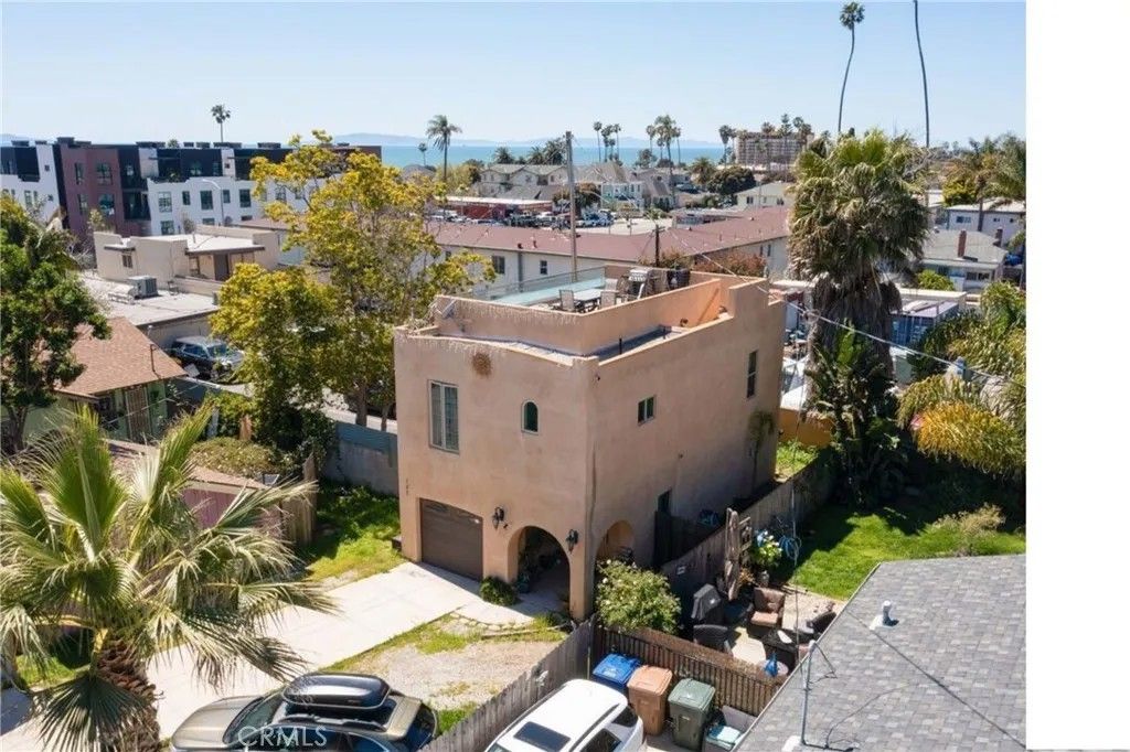 Photo of 157-153-155 S Laurel Street, Ventura, CA 93001 (MLS # SW26098185)