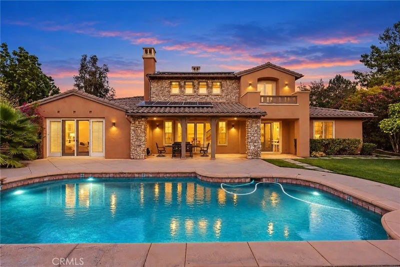 3163 Venezia Terrace