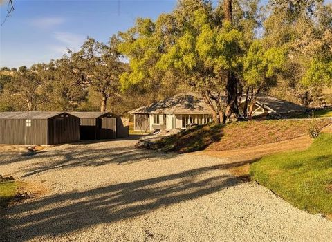 Tiny photo for 23224 Granite Creek Lane, Clovis, CA 93619 (MLS # FR25251380)