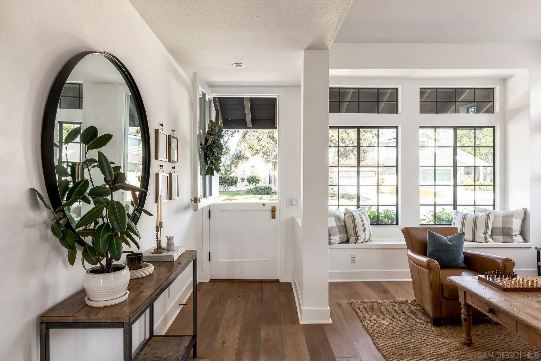 2253 Lagoon View