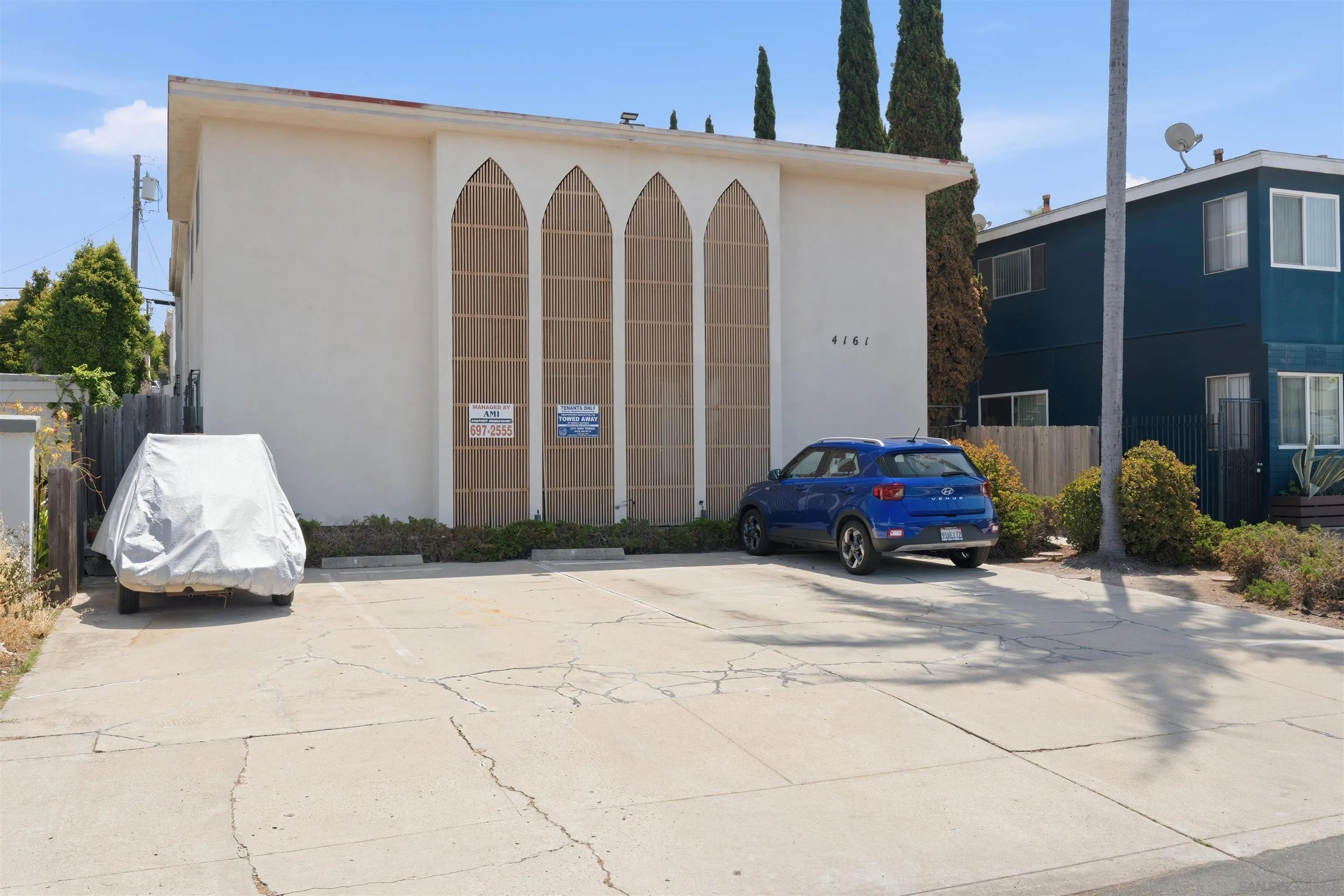 4161 Arizona Street