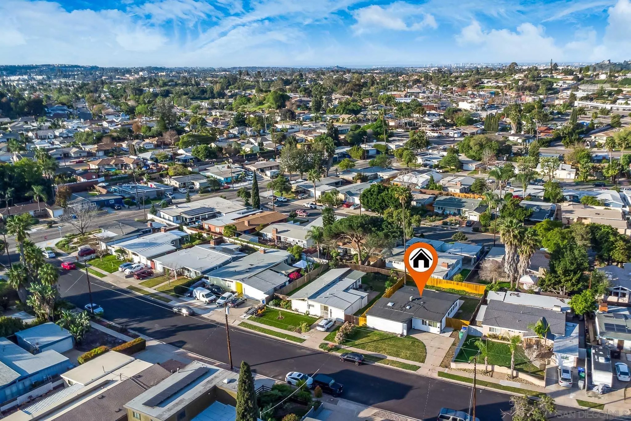 6252 Lake Albano Ave