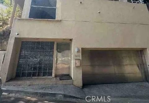 8613 FRANKLIN Avenue Los Angeles CA 90069