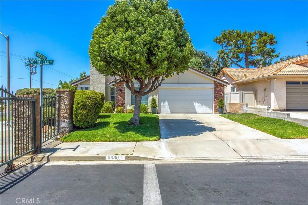 10981 Deerfield Drive